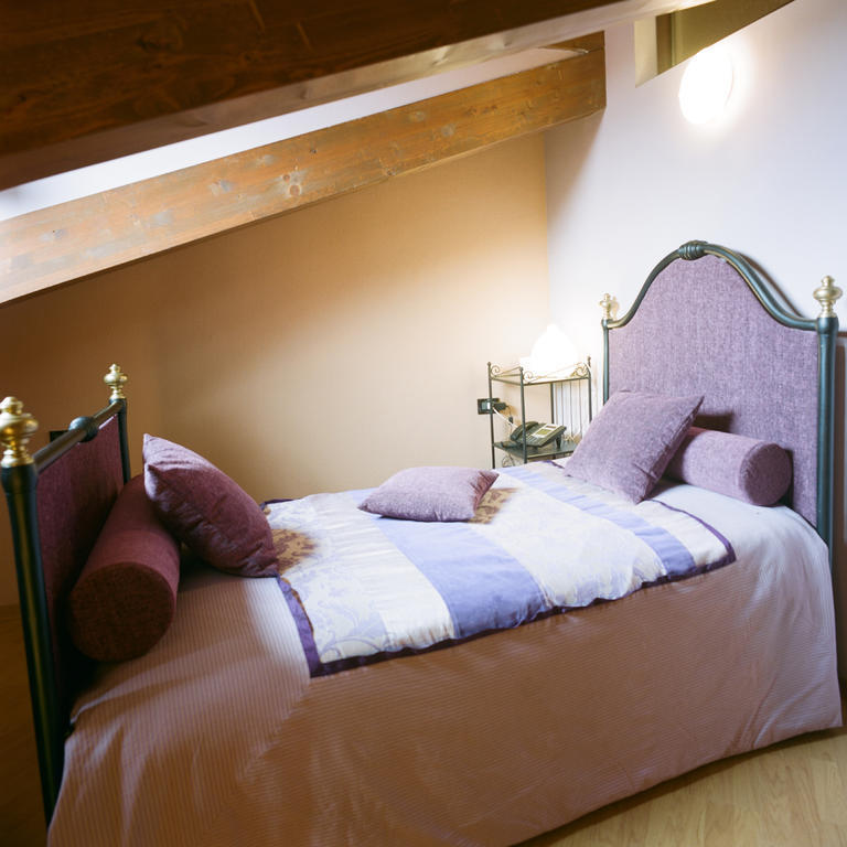 Tenuta Roletto Cuceglio Room photo